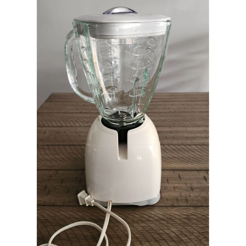 Osterizer 10 Speed Blender White Glass Jar Model 6630 Tested Works Great - Picture 3 of 12